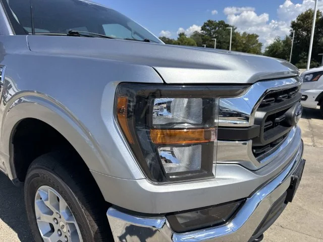 Used 2023 Silver Ford XLT image 2