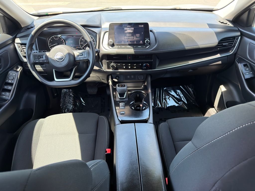 Used 2024 Silver Nissan S image 30