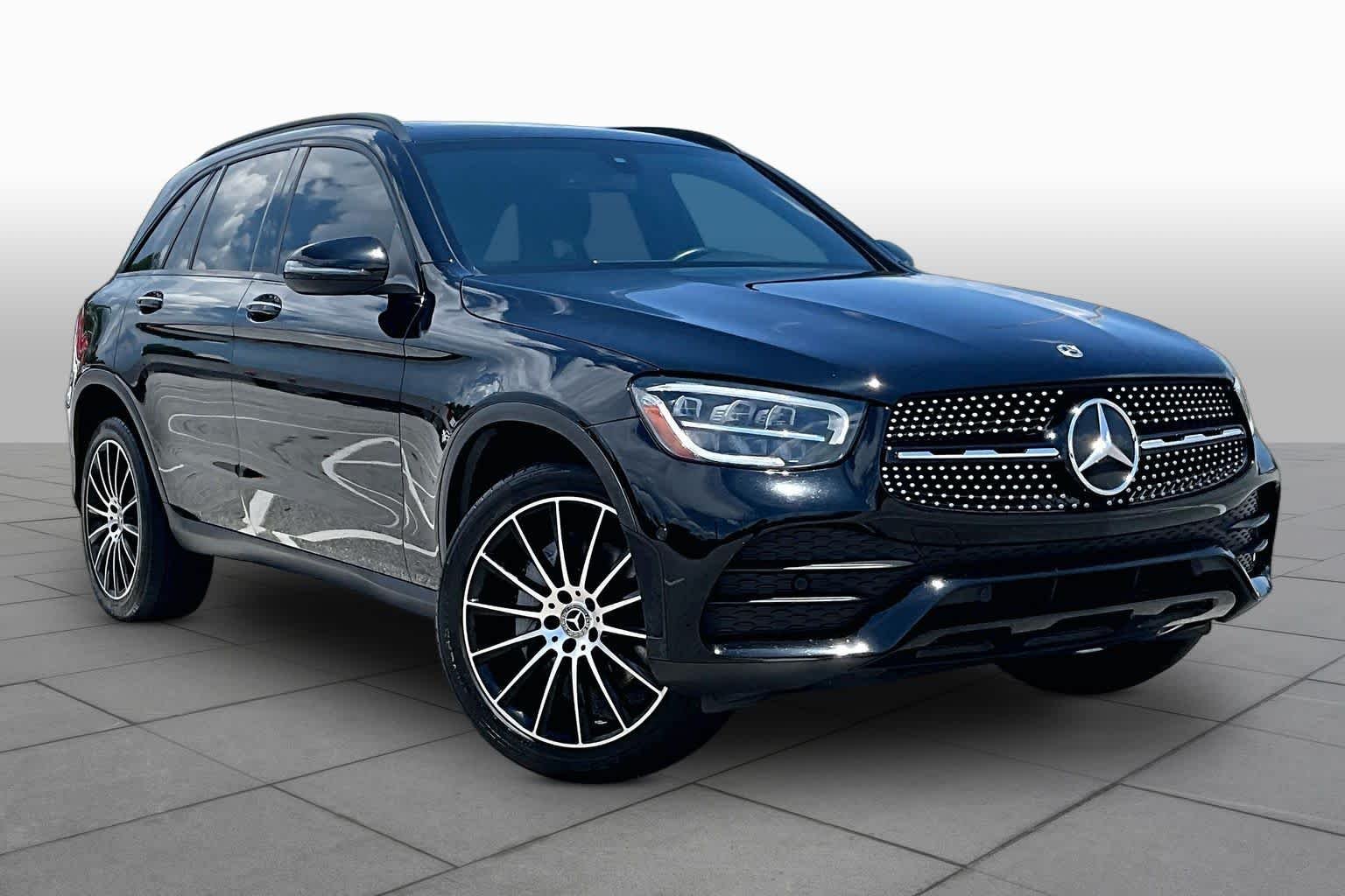 Used 2021 Black Mercedes-Benz GLC 300 image 3