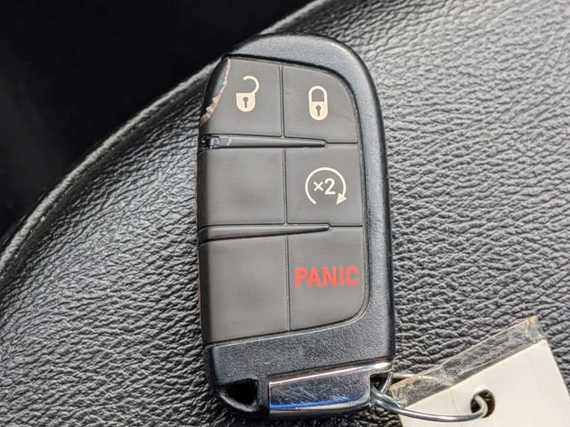 Used 2024 White Jeep Limited image 33