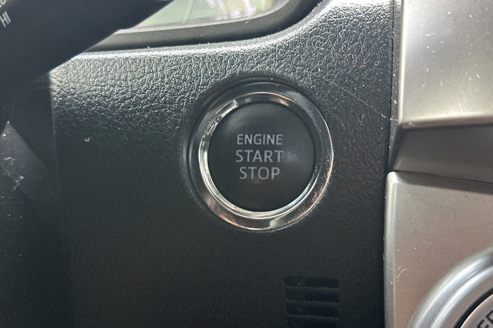 Used 2022  Toyota Trail image 23
