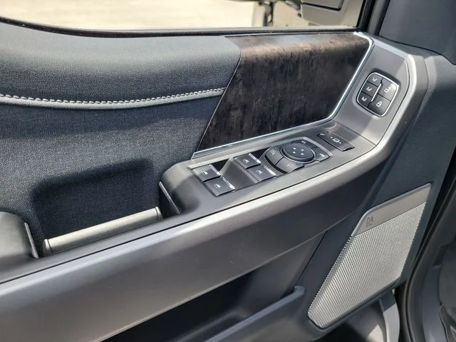 New 2026 Black Metallic Ford Lariat image 18