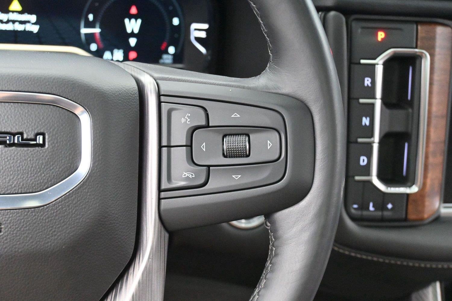 Used 2023 WHITE FROST TRICOAT GMC Denali Ultimate image 18