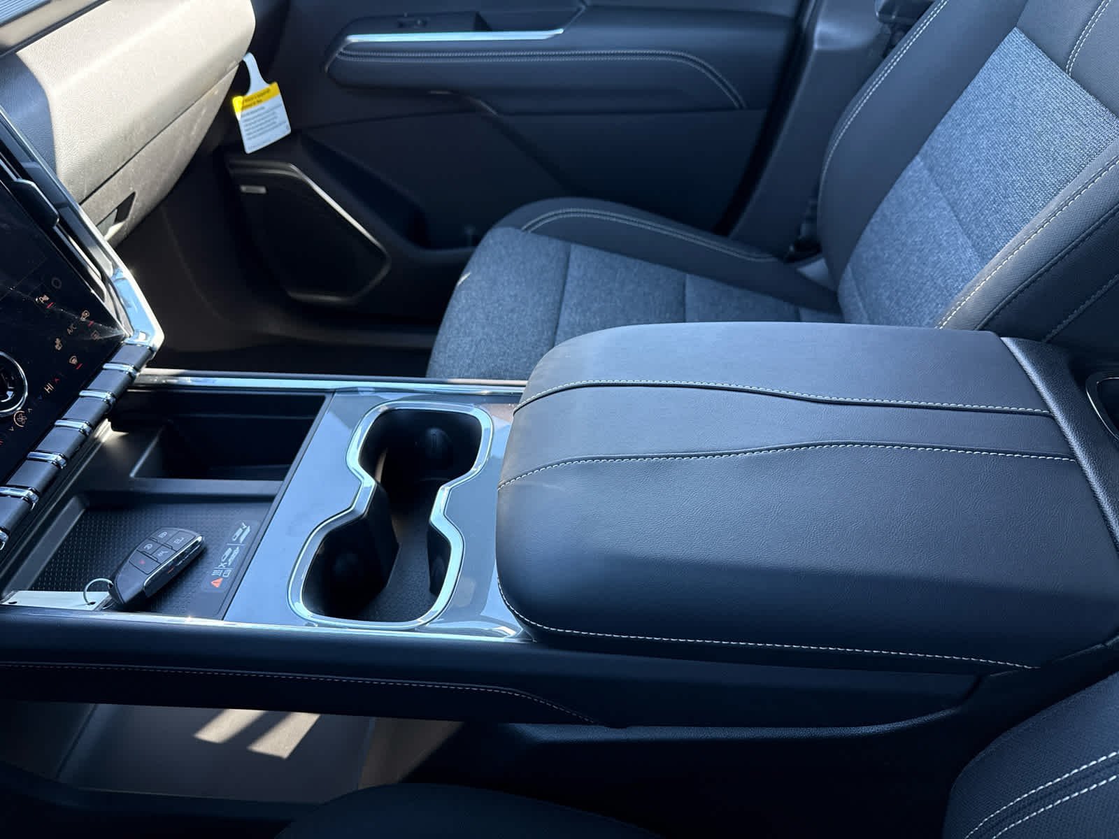 2026 GMC Acadia Elevation - Photo 23