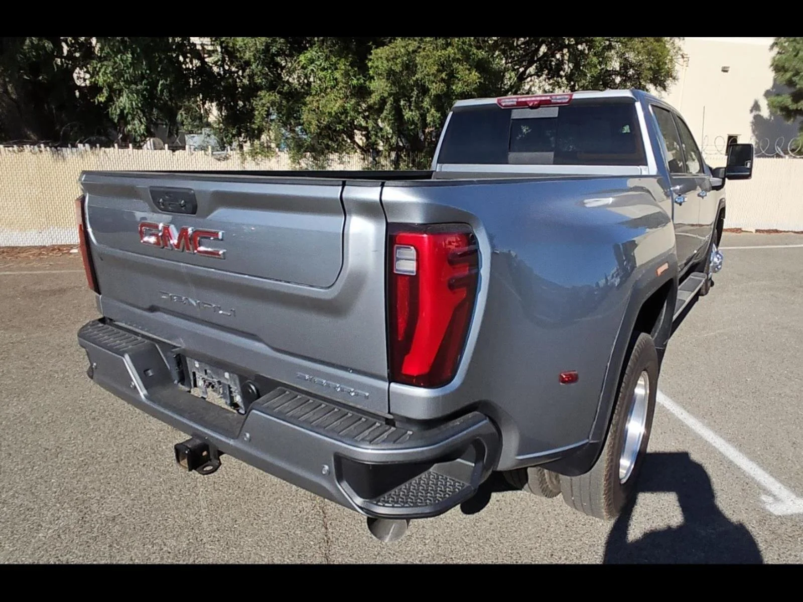 Used 2024 Sterling Metallic GMC Denali DRW image 24