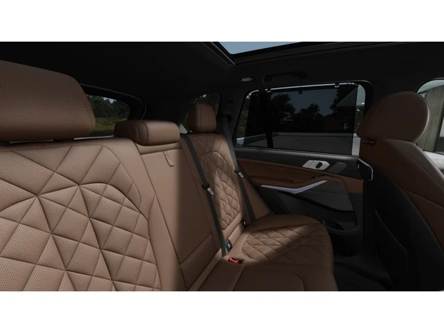 New 2026 Mineral White Metallic BMW sDrive40i image 12