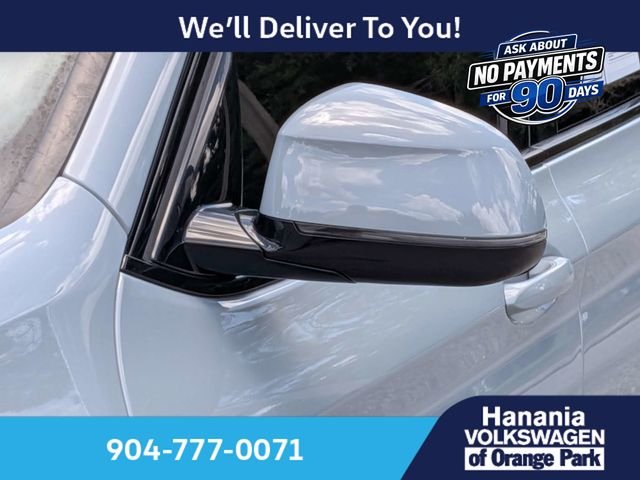 Used 2022 Gray BMW xDrive30i image 10