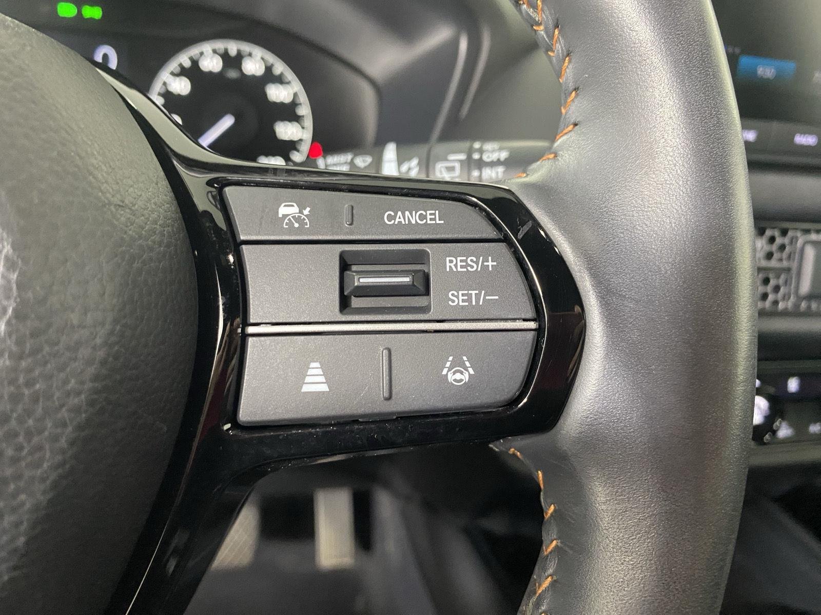 Used 2024 Platinum White Pearl Honda Sport image 15