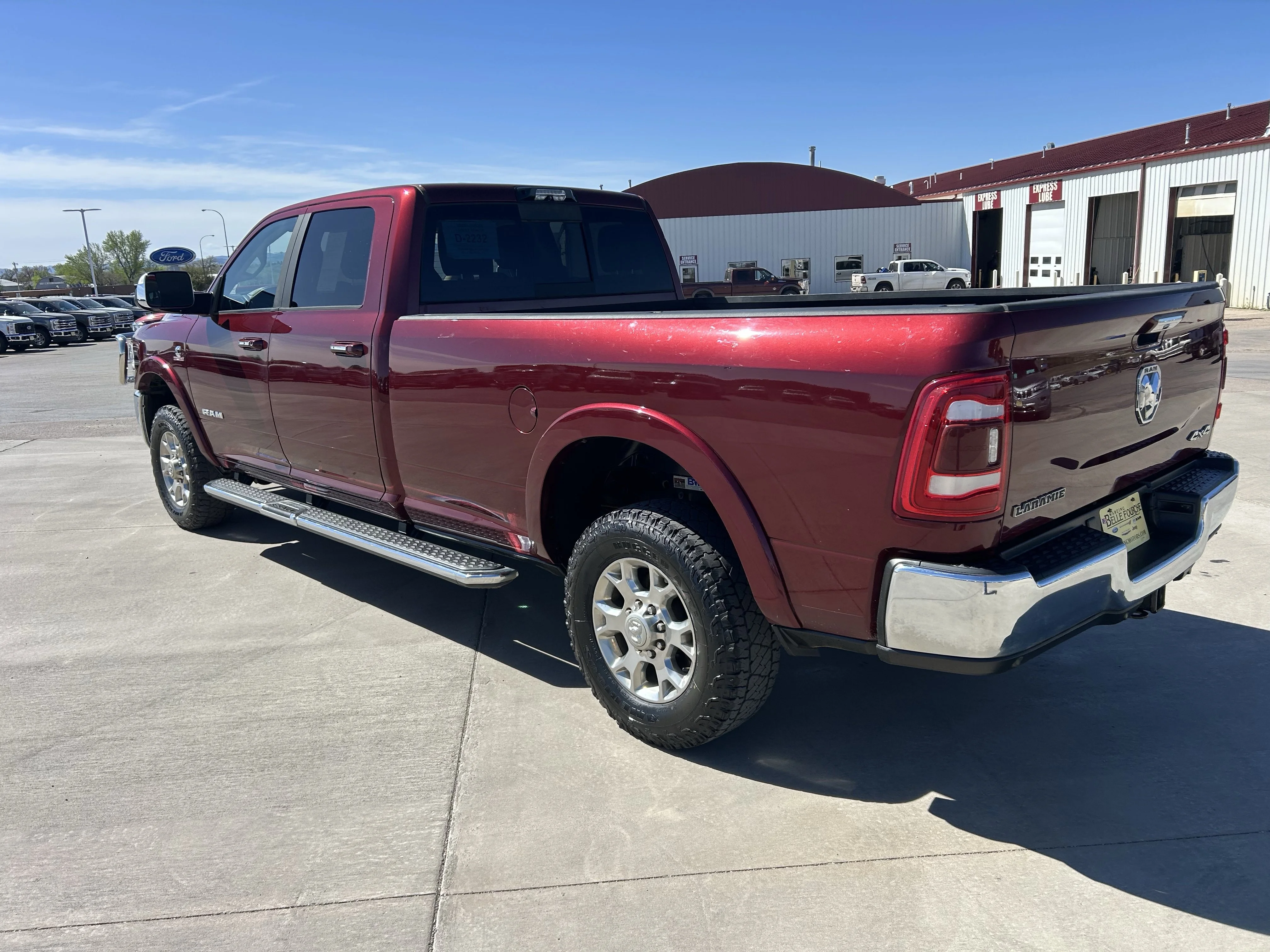 Used 2022 Delmonico Red Pearlcoat Ram Laramie image 4