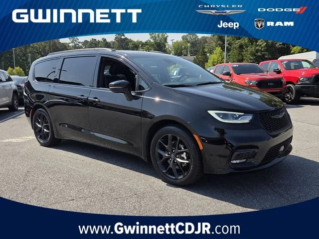 2026 Chrysler Pacifica