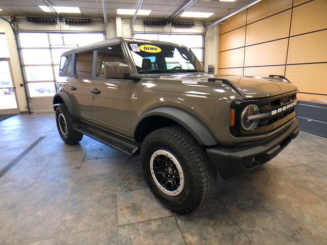 2026 Ford Bronco Outer Banks 4x4's photo