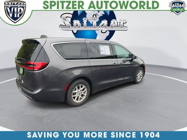 Used 2023 Gray Chrysler Touring L image 10