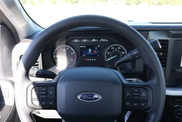New 2026 Oxford White Ford F-550® XL image 35