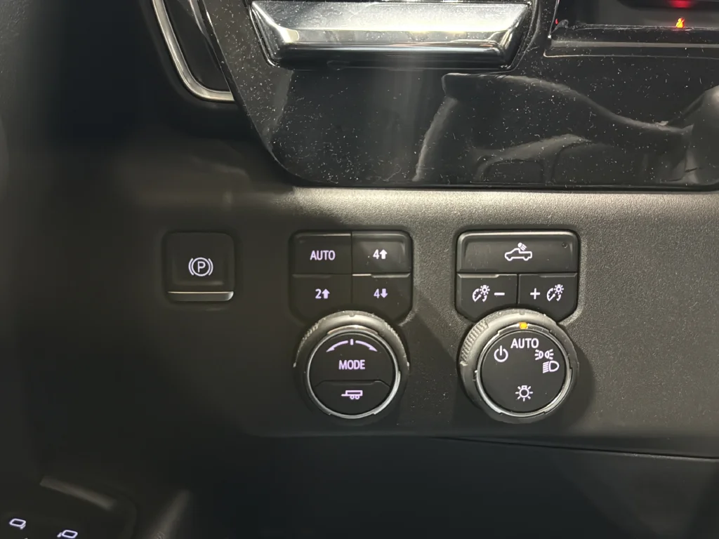 Used 2024 Gray Chevrolet LT image 25