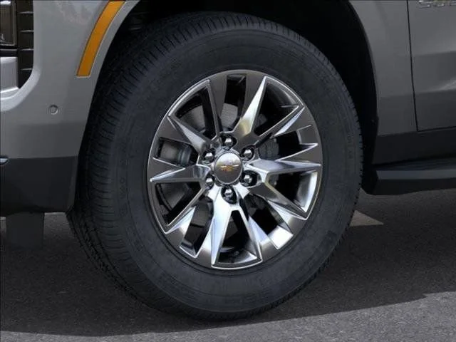 2026 Chevrolet Suburban Premier - Photo 12