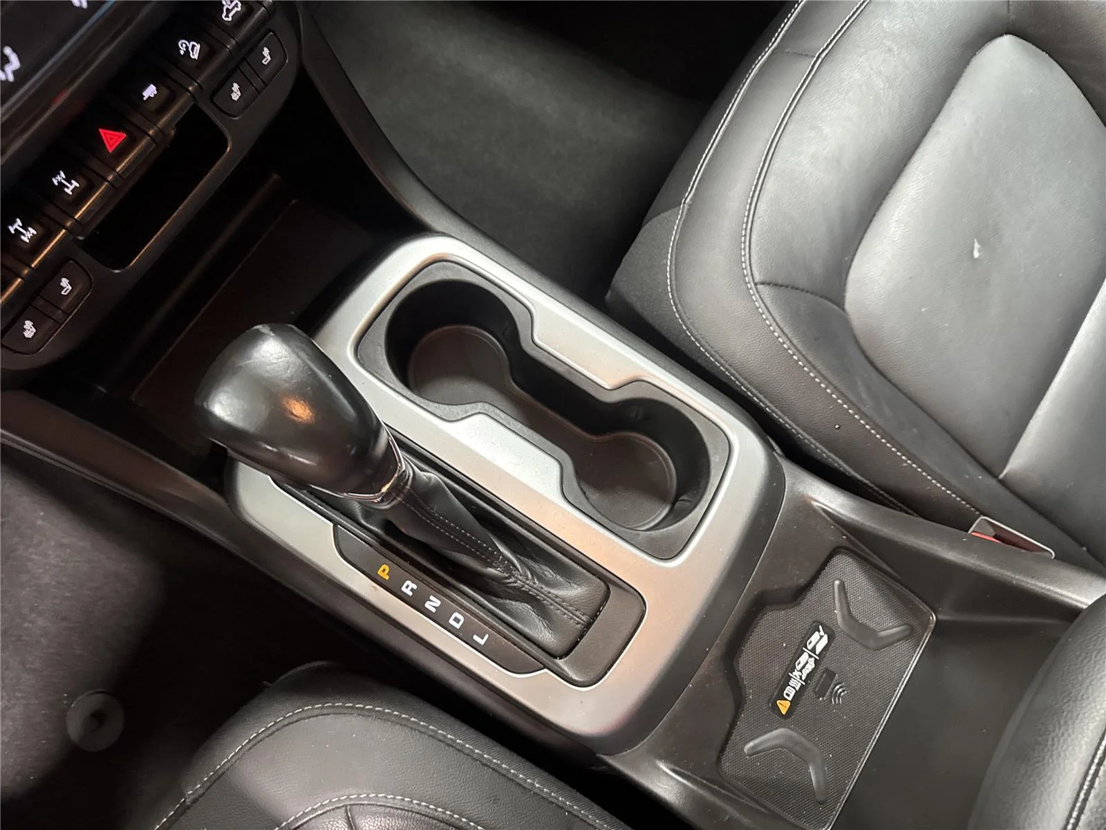 Used 2022 Summit White Chevrolet 4WD ZR2 image 26