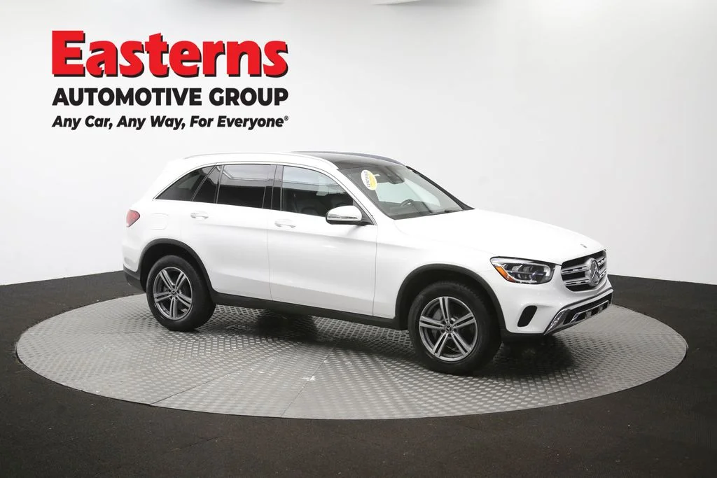 Used 2020 White Mercedes-Benz GLC 300 image 49