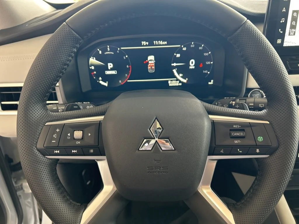 New 2026 White Mitsubishi SE 1.5T 2WD image 46