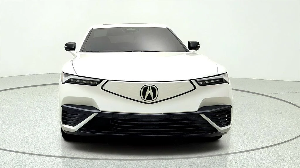 Used 2024 Snowfall Pearl Acura RWD w/A-Spec Package image 2