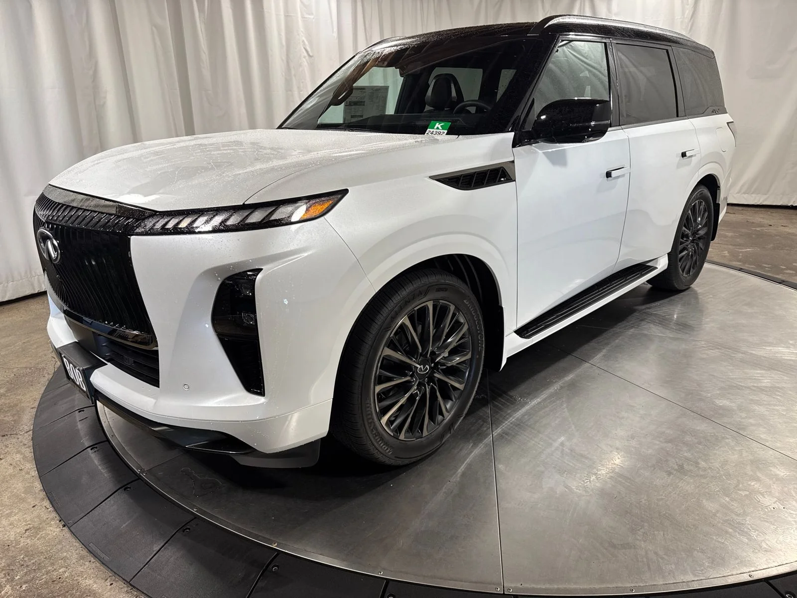 2026 INFINITI QX80