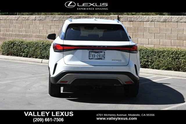 Used 2023 White Lexus 350h Premium image 5