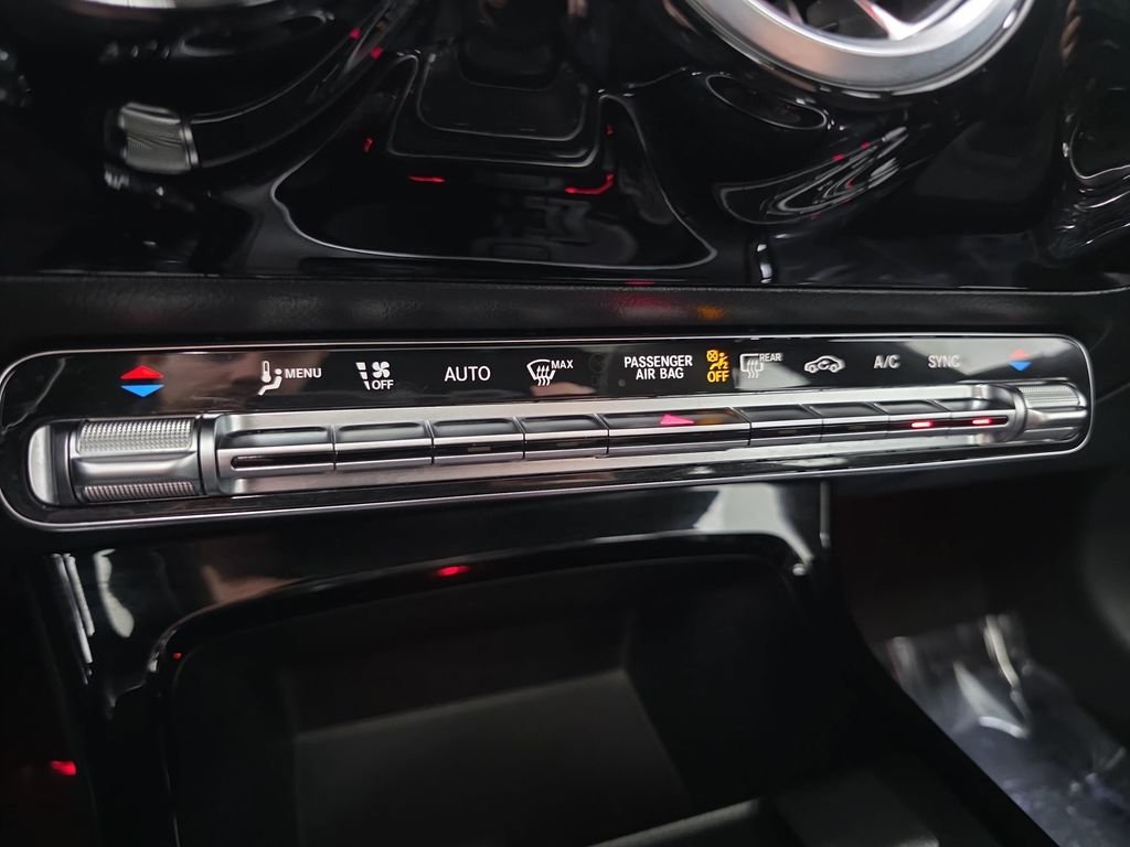 Used 2022 Black Mercedes-Benz CLA 250 image 22