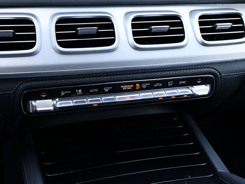Used 2024 Black Mercedes-Benz GLE 53 AMG® image 28
