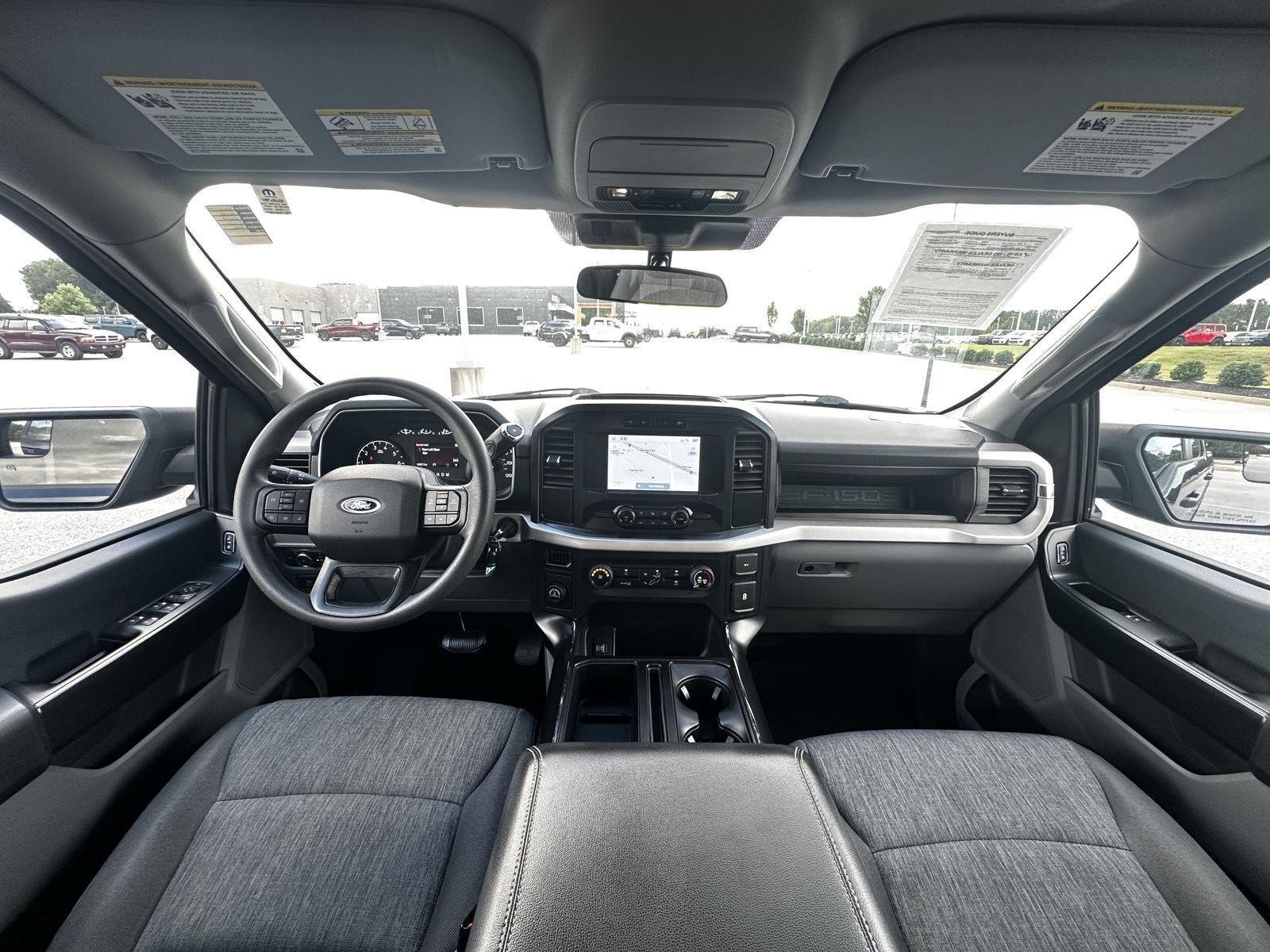 Used 2022 Antimatter Blue Metallic Ford XL image 16