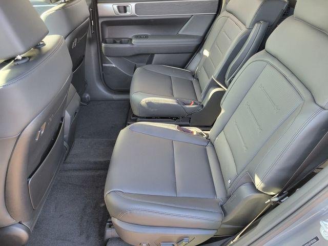 2026 Hyundai Santa Fe Limited - Photo 23