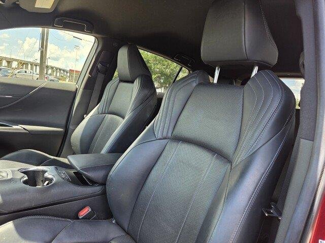 Used 2021 Ruby Flare Pearl Toyota XLE image 11
