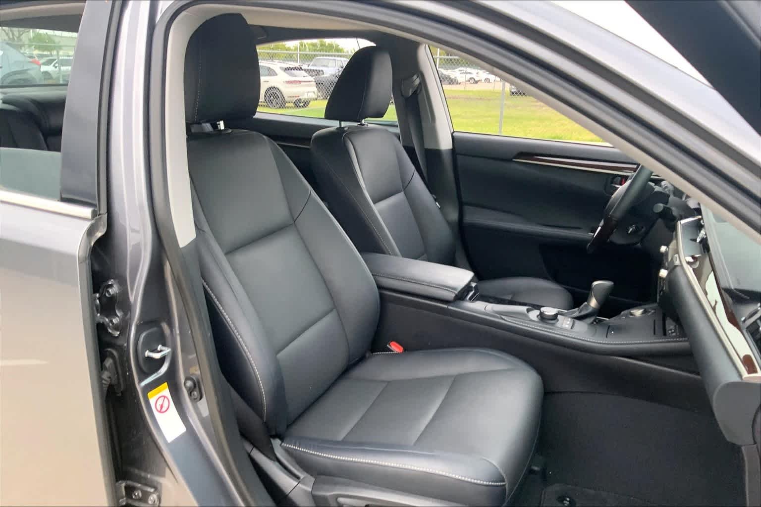 Used 2018 Nebula Gray Pearl Lexus  image 8