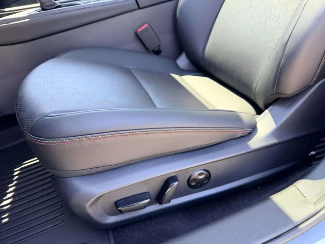 New 2026 Atlantic Gray Metallic Nissan SR image 15