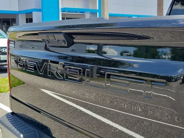 2023 Chevrolet Silverado 1500 LT - Photo 8