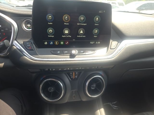 Used 2023  Chevrolet LT image 12