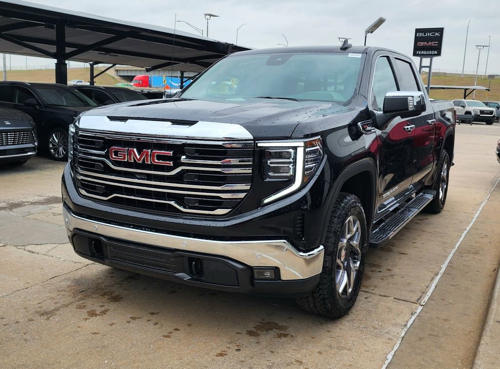 2026 GMC Sierra 1500 SLT - Photo 8