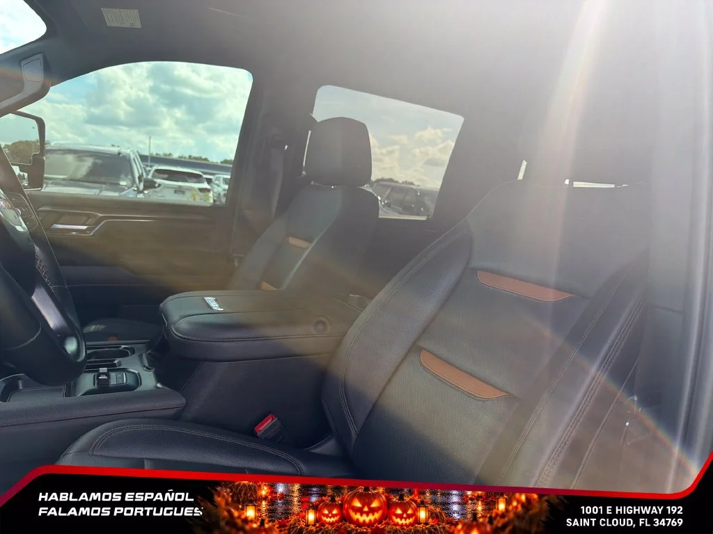 Used 2024 Onyx Black GMC AT4 image 15