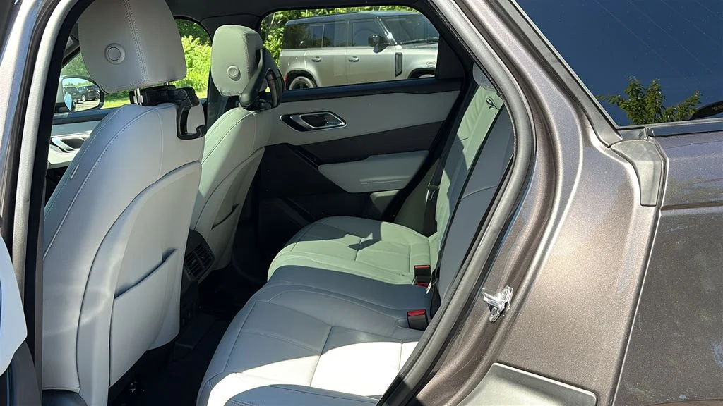 New 2026 Charente Grey LAND ROVER S image 20