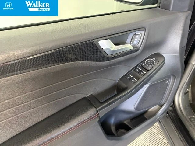 Used 2025 Black Ford ST-Line Select image 17