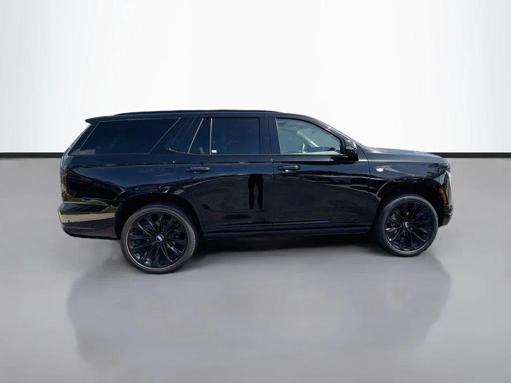 Used 2025 Black Cadillac Sport Platinum image 4