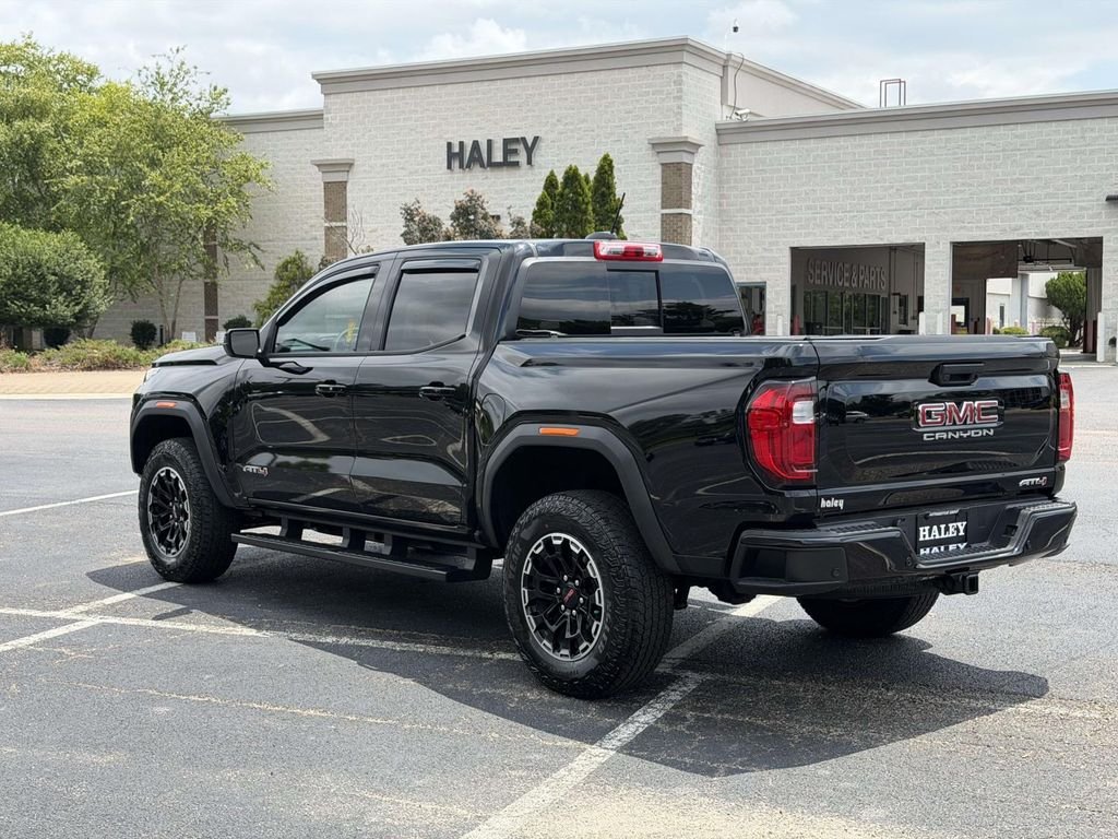 2026 GMC Canyon AT4 - Photo 22