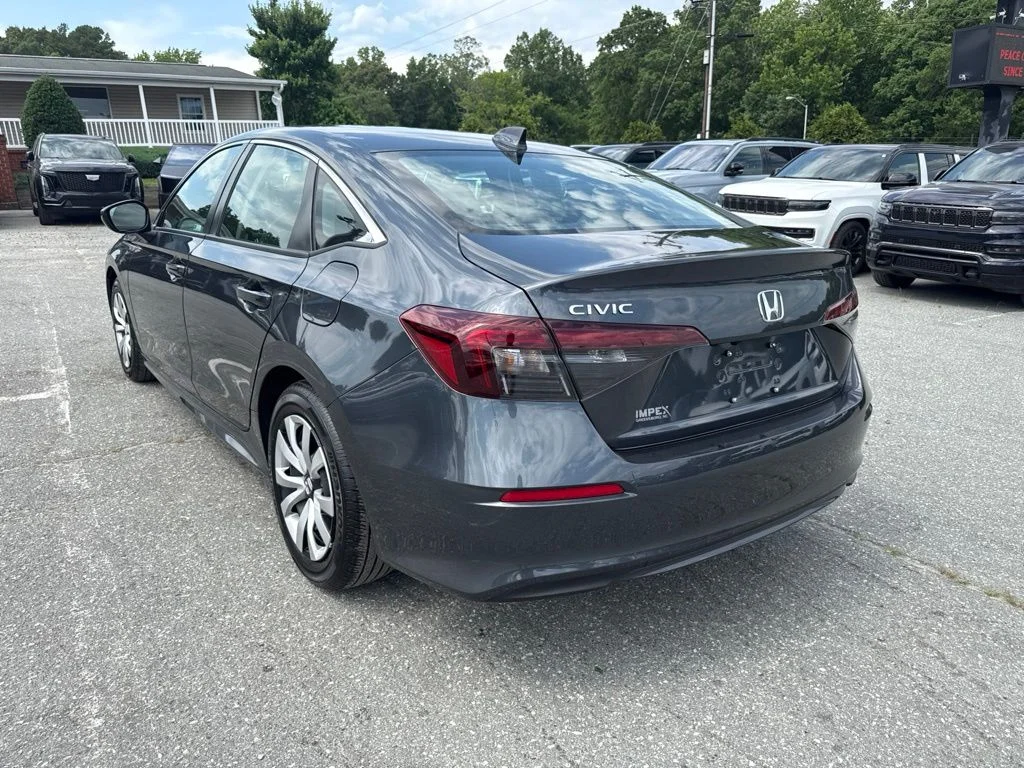 Used 2026 Black Honda LX image 5