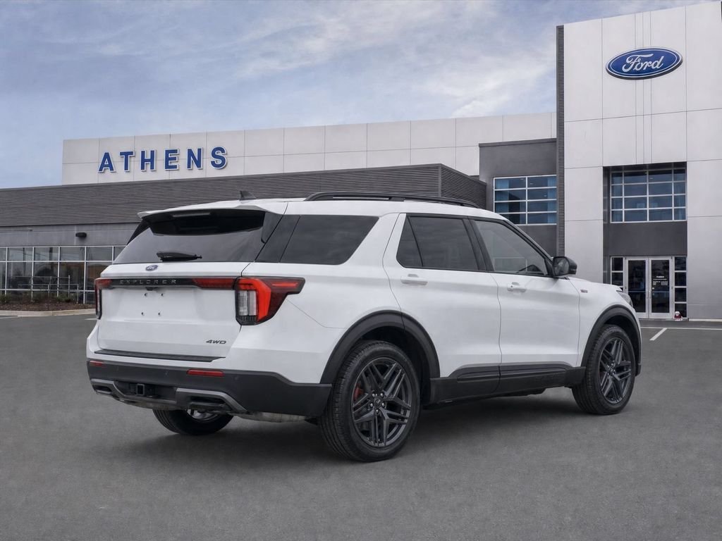 New 2026 Space White Metallic Ford ST-Line image 3