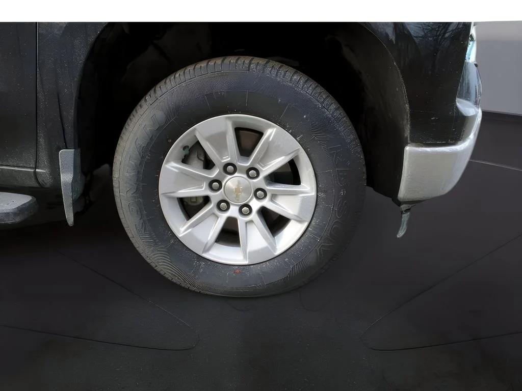 2023 Chevrolet Silverado 1500 LT - Photo 29