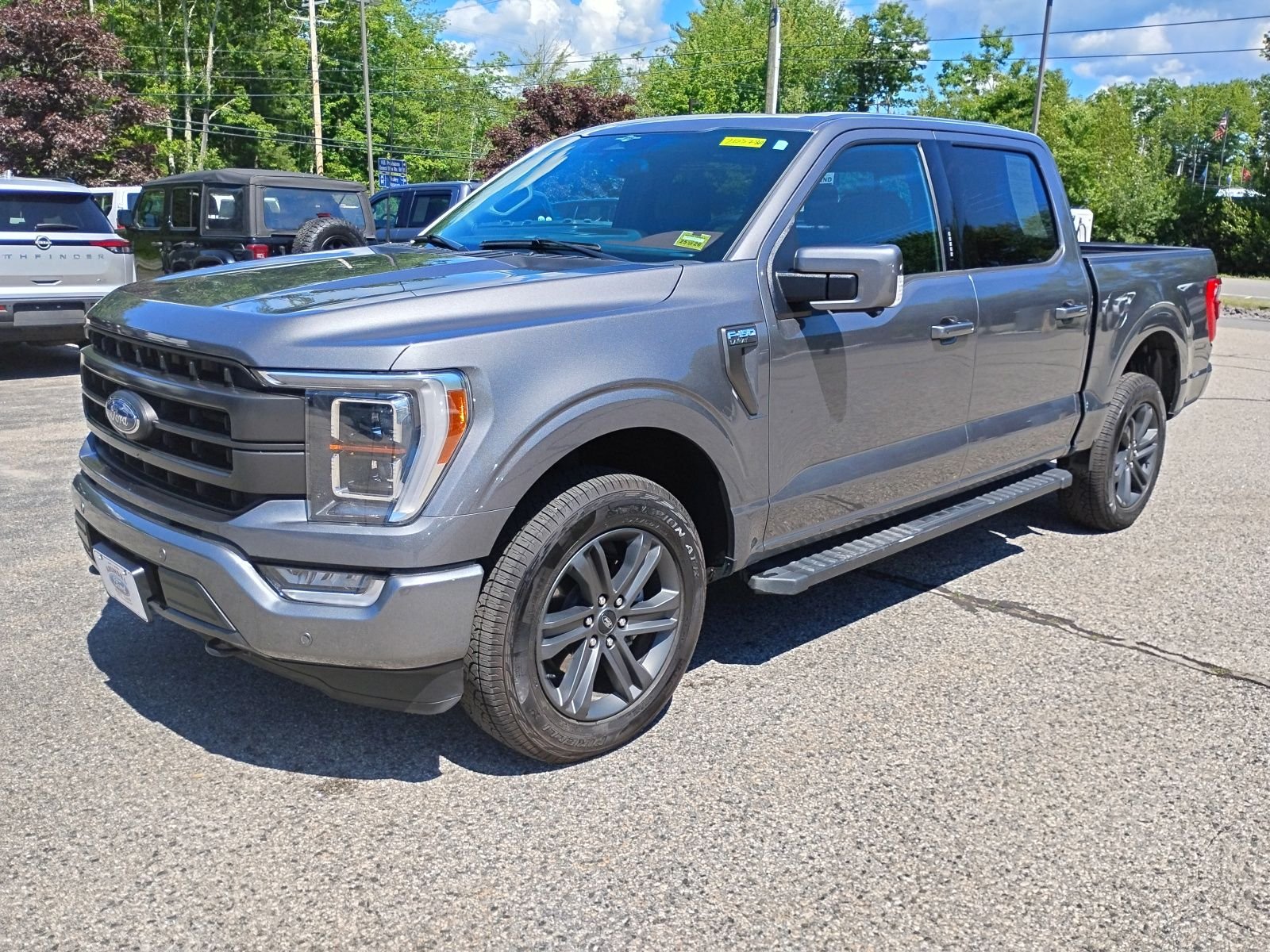 Used 2023 Gray Ford Lariat image 3