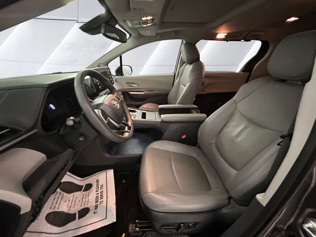 Used 2023 Gray Toyota Limited image 7