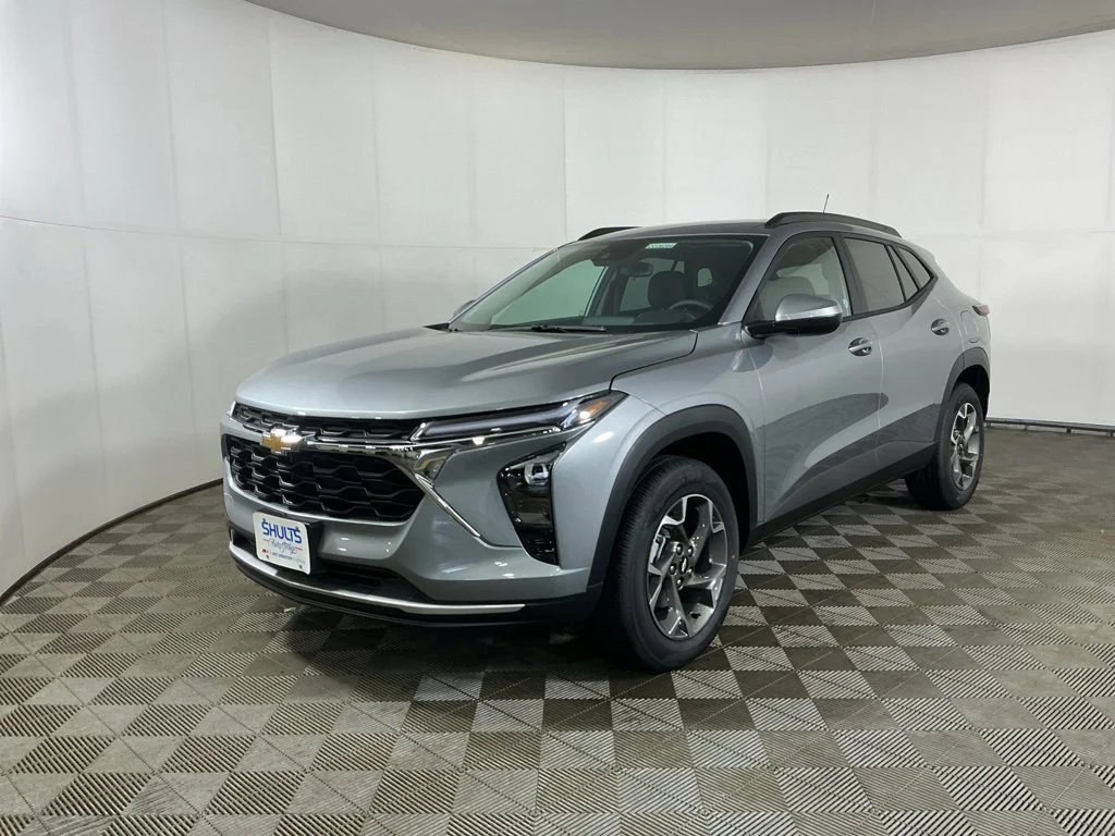 New 2026 Gray Chevrolet LT image 3