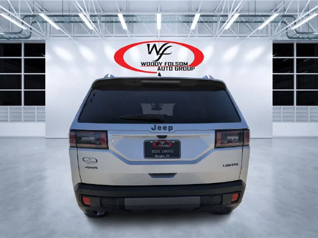 Used 2026 Silver Jeep Limited image 4