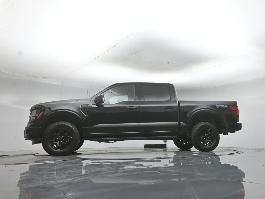 New 2026 Agate Black Metallic Ford XLT image 52