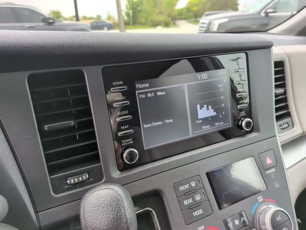 Used 2020 Gray Toyota L image 22