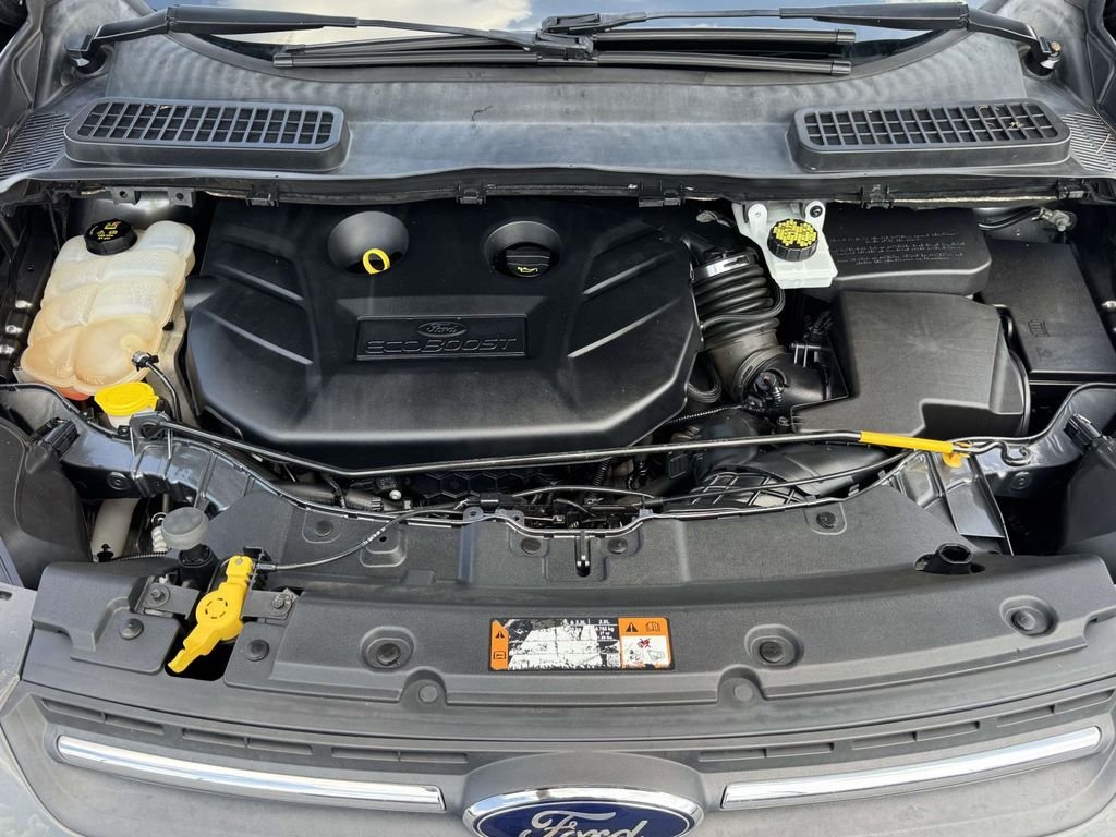 Used 2015 Gray Ford SE image 13
